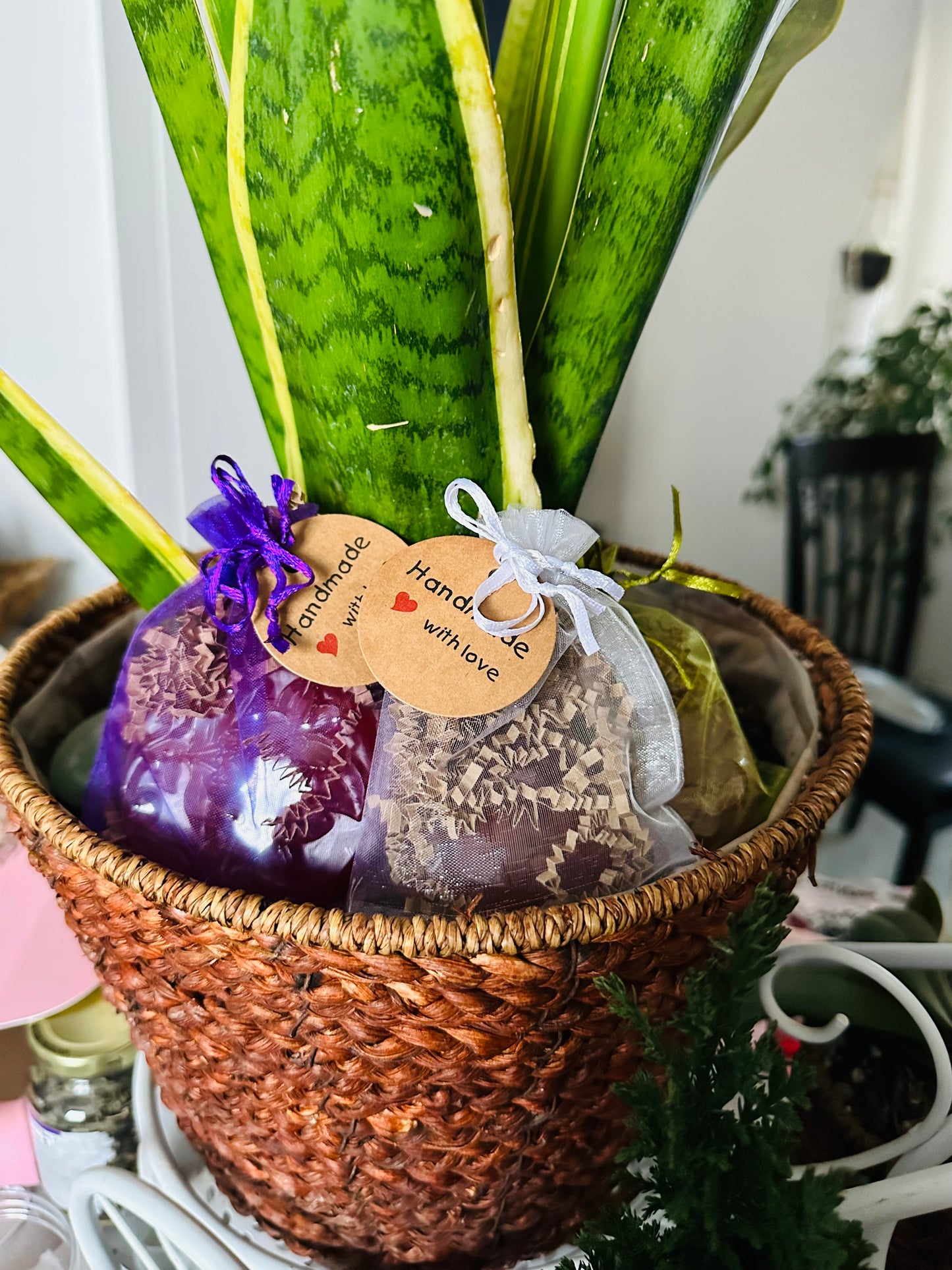 Jabón orgánico de cúrcuma. Organic turmeric soap