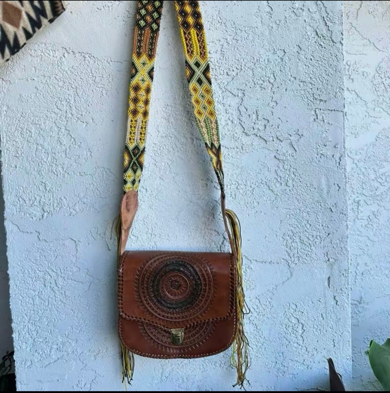 Crossbody artisanal bags