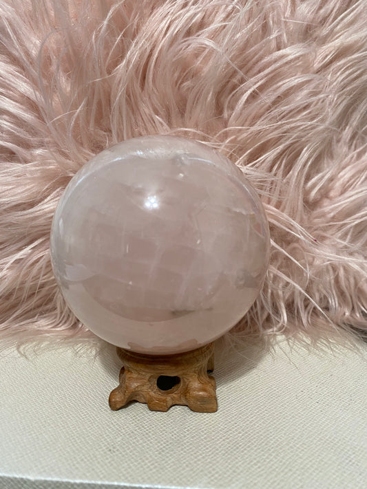 Rose quartz sphere