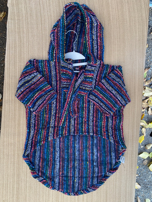 Ponchos artesanales para perros